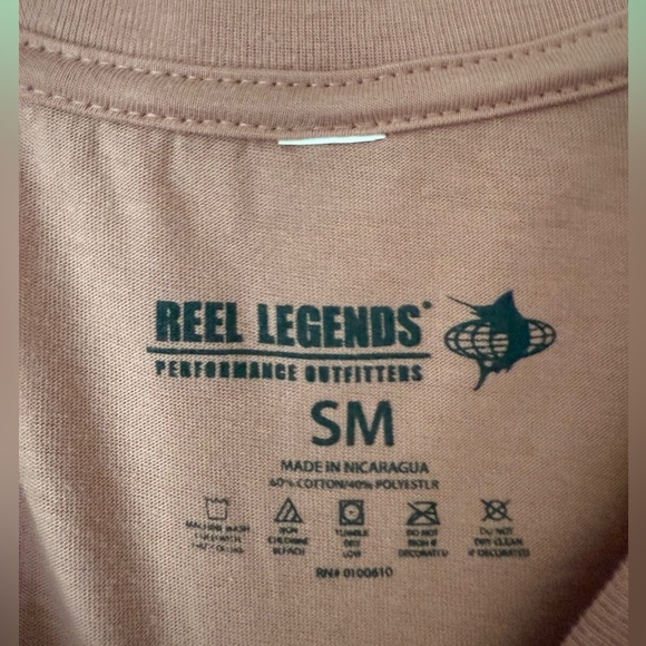 ❇️Reel Legends Pink Graphic Tee 2 for $22 ❇️ - Picture 3 of 4